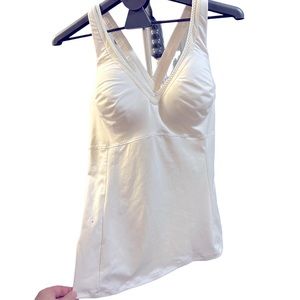 Athleta Be Bold support shaping top EUC size L